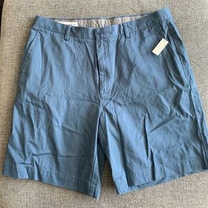 NWT - Amazon Essentials Men’s Shorts